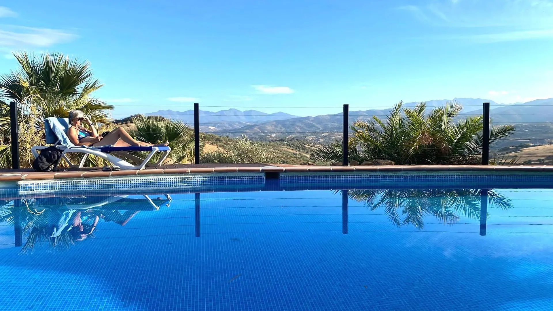 Private Detached Chalet With Own Jacuzzi Mi Dushi Tolox 0*,  Spain