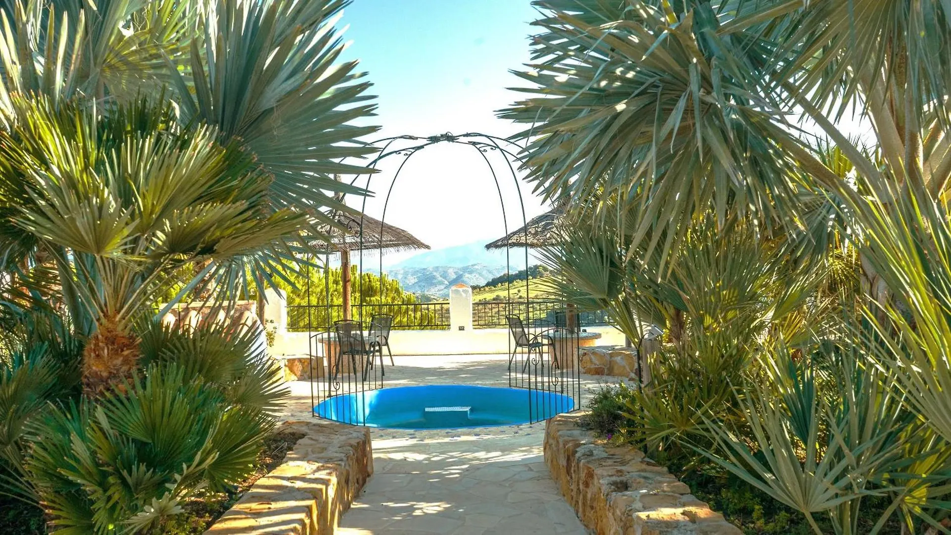 Private Detached Chalet With Own Jacuzzi Mi Dushi Tolox