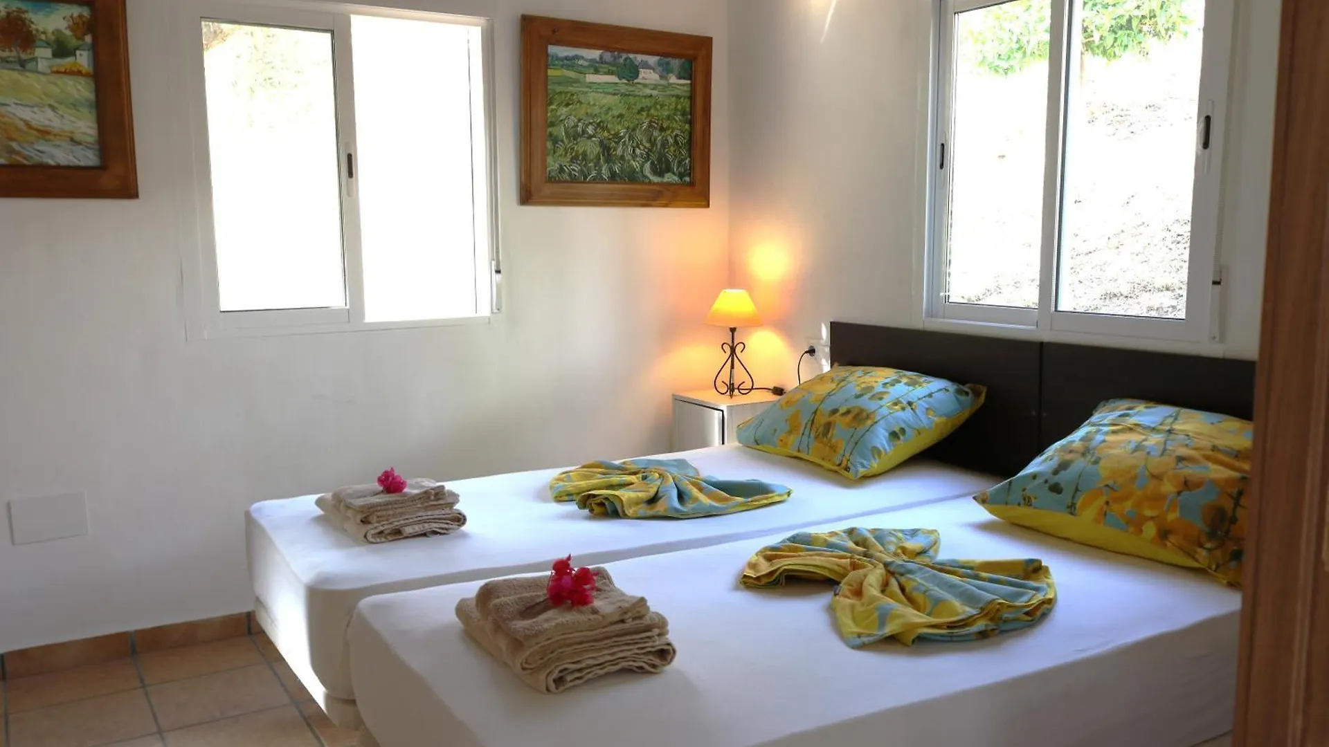 Private Detached Chalet With Own Jacuzzi Mi Dushi Tolox 0*,