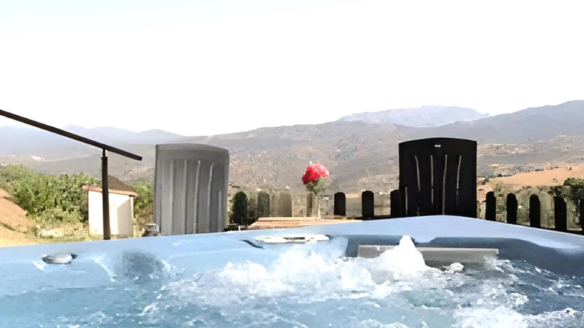 Private Detached Chalet With Own Jacuzzi Mi Dushi Tolox