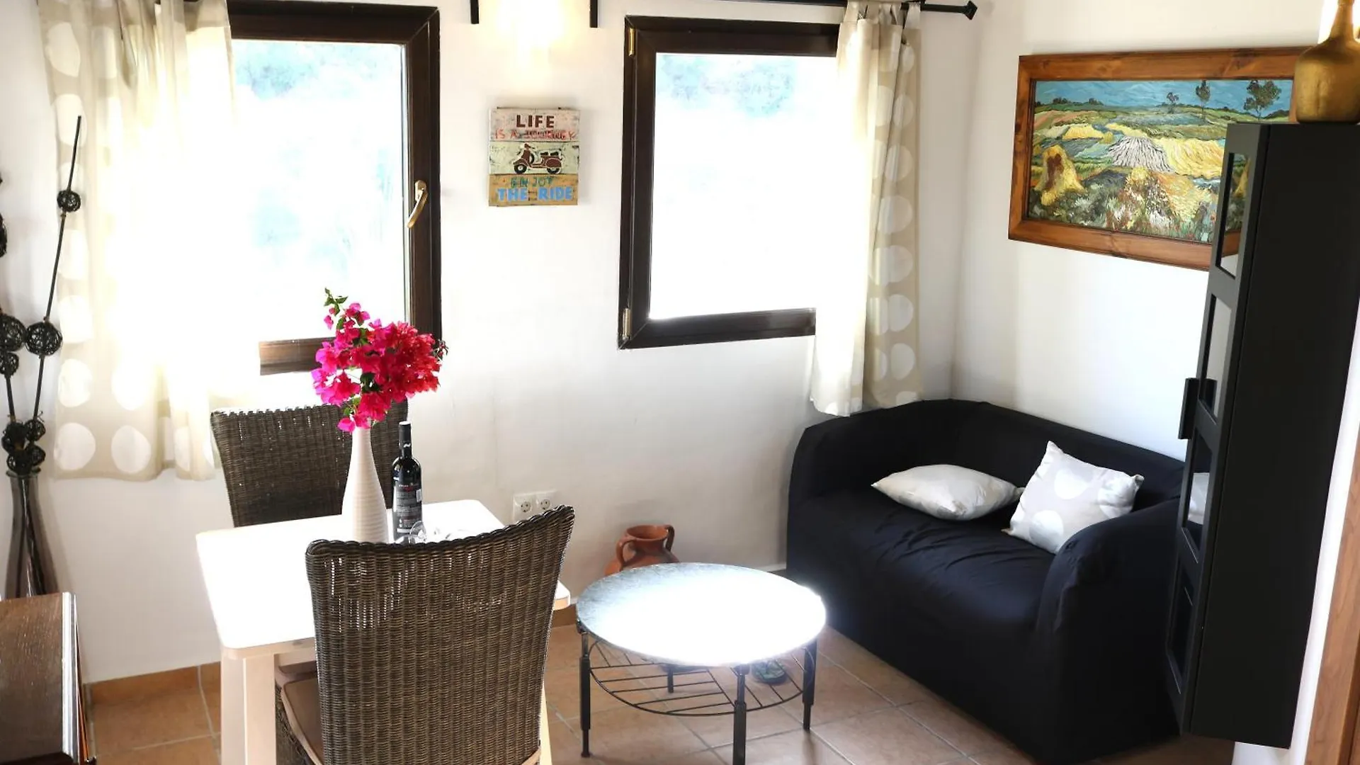 Private Detached Chalet With Optional Private Jacuzzi Mi Dushi Tolox